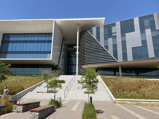 Allandale Building | Exquisite Office Space to Let in Waterfall, Midrand