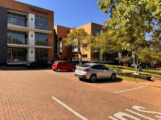 Ballyoaks Office Park | Prime Office Space to Let in Bryanston