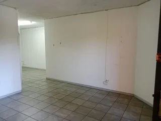 SELBORNE SHOPPING CENTRE | CANTONMENT ROAD | LYTTELTON MANOR | CENTURION