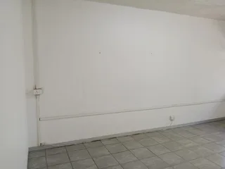 SELBORNE SHOPPING CENTRE | CANTONMENT ROAD | LYTTELTON MANOR | CENTURION