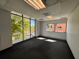 Ballyoaks Office Park | Prime Office Space to Let in Bryanston