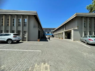Prime Office Space to Let at 287 Kent Avenue in Ferndale, Randburg