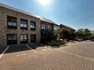 Prime Call Centre Space to Let at Stonemill Office Park in Cresta, Randburg
