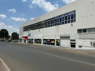 Prime Motor Showroom for Sale at 1 Clinton Road, New Redruth, Alberton