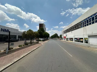 Prime Motor Showroom for Sale at 1 Clinton Road, New Redruth, Alberton