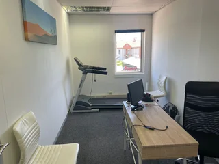 LORDS OFFICE ESTATES | WEST AVENUE | DIE HOEWES | CENTURION