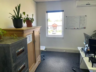 LORDS OFFICE ESTATES | WEST AVENUE | DIE HOEWES | CENTURION