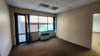 CENTURION CENTRAL | WEST AVENUE | CENTURION