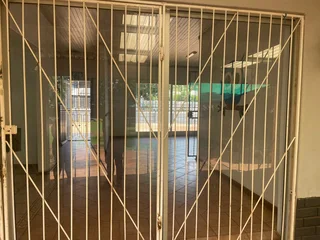 RIVER ROAD | LYTTELTON MANOR | CENTURION