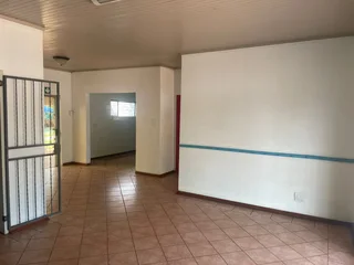 RIVER ROAD | LYTTELTON MANOR | CENTURION