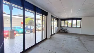 RETAIL SPACE TO LET IN MOOIKLOOF - PRETORIA