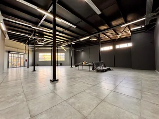 Prime Showroom Space with Front-Facing Visibility on Malibongwe Drive