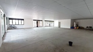 RETAIL SPACE TO LET IN MOOIKLOOF - PRETORIA