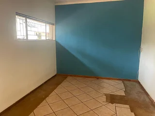 RIVER ROAD | LYTTELTON MANOR | CENTURION