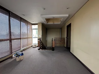 Premium Third-Floor Office Space To Let in Germiston