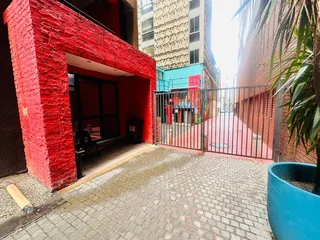 Prime Space To Let in South Point Building