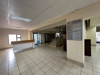 Modern Ground-Floor Office Space in Gemstone Office Park, Brackenhurst