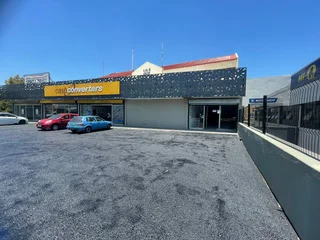 Prime Retail Space To Let on Bram Fischer Drive, Kensington B