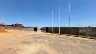 Prime Retail Space to Let at 57 Canning Road, Bramley