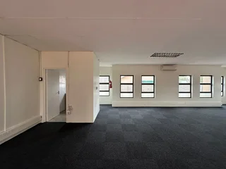 Modern Ground-Floor Office Space in Gemstone Office Park, Brackenhurst