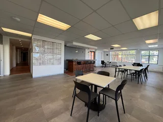 Exceptional Ground-Floor Office To Let in Stonemill Office Park