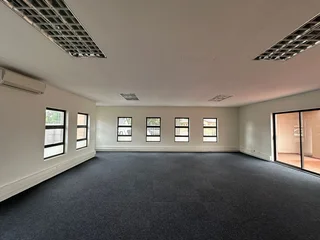Modern Ground-Floor Office Space in Gemstone Office Park, Brackenhurst