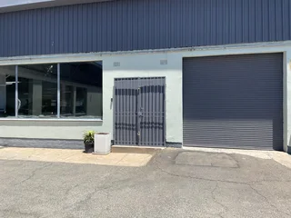 Versatile Workshop To Let Available on Bram Fischer Drive