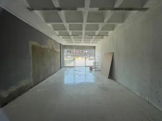 Prime Retail Space To Let on Bram Fischer Drive, Kensington B