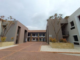 194 Square Meter Office For Sale - Silver Lakes - Pretoria