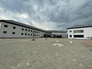 Newly Renovated Office Space to Let in Waterfall Office Park, Midrand