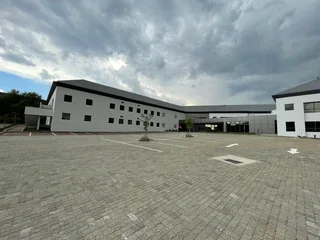 Newly Renovated Office Space to Let in Waterfall Office Park, Midrand