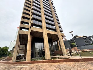 Modern Serviced Office Suite for Rent at Metal Box