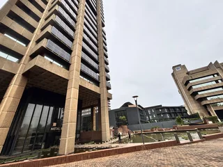 Compact and Professional Serviced Office at Metal Box