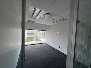 Versatile Office Space to Let at Fredman Towers in Sandton