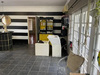 CENTURION | GLOVER AVENUE | DIE HOEWES