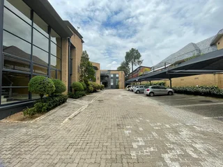 Premium Ground-Floor Office Space with Patio in Ferndale To Let