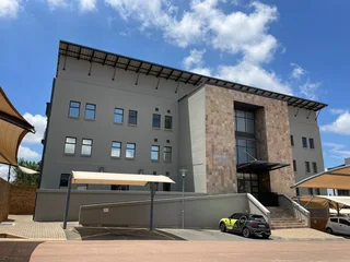 Crossway Office Park | Lenchen Avenue | Die Hoewes | Centurion