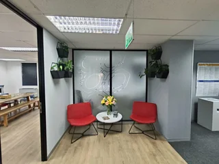DE TIJGER BUSINESS PARK | OFFICE SPACE TO RENT | PAROW NORTH | 291m²