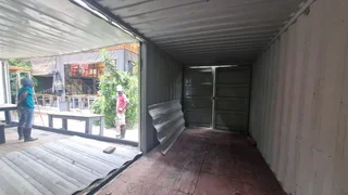 SQUARE 2.0 RETAIL CONTAINERS| HILDA STREET| HATFIELD