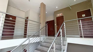 493 SQUARE METER OFFICE SPACE TO LET | SILVER LAKES | PRETORIA