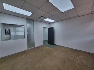 134.10m² Office Space to Let in Westville – Secure &amp; Well-Equipped Business Space