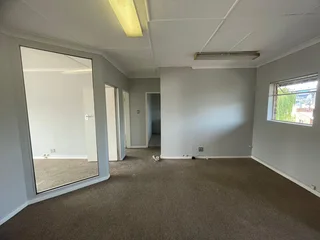 Tranquil Office Space For Sale with Garden Views in a Charming Complex