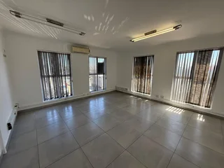 OFFICE SPACE TO RENT IN MELKBOSSTRAND | 81m²