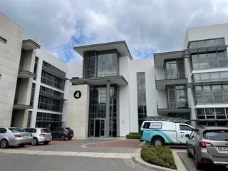 Premium Grade Office Space to Let in Maxwell Office Park, Midrand, Waterfall