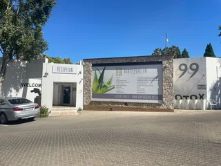 Lenchen Avenue | Die Hoewes | Centurion