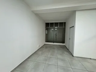 Prime Retail Space Available to Let at The Lancaster Shopping Centre, Craighall