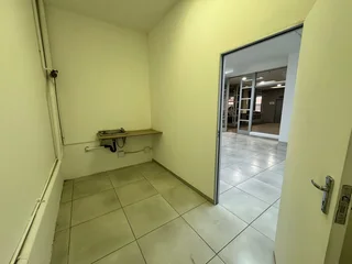 Prime Retail Space Available to Let at The Lancaster Shopping Centre, Craighall