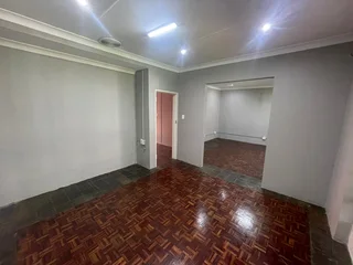 CLIFTON AVENUE | LYTTELTON MANOR | CENTURION