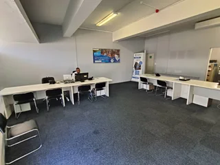 ELSIES RIVER INDUSTRIAL | RETAIL SPACE FOR RENT | PAROW | 72m²