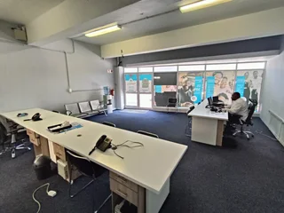 ELSIES RIVER INDUSTRIAL | RETAIL SPACE FOR RENT | PAROW | 72m²